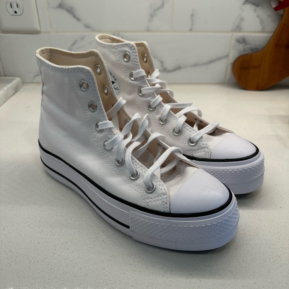 Converse: Chuck Taylor All Star Lift Platform